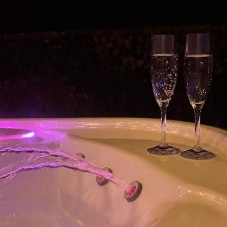 Zen Retreat Met Jacuzzi Bed & Breakfast Grez-Doiceau Ngoại thất bức ảnh
